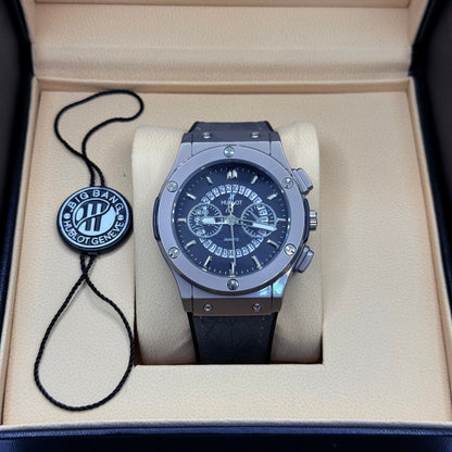 Hublot black scelton with gray strap